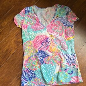 Lilly Pulitzer Shirt Michele v neck